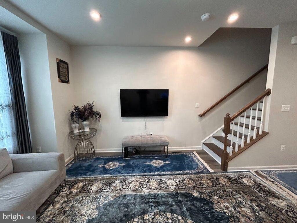 4607 Abbotswell Place - Photo 8
