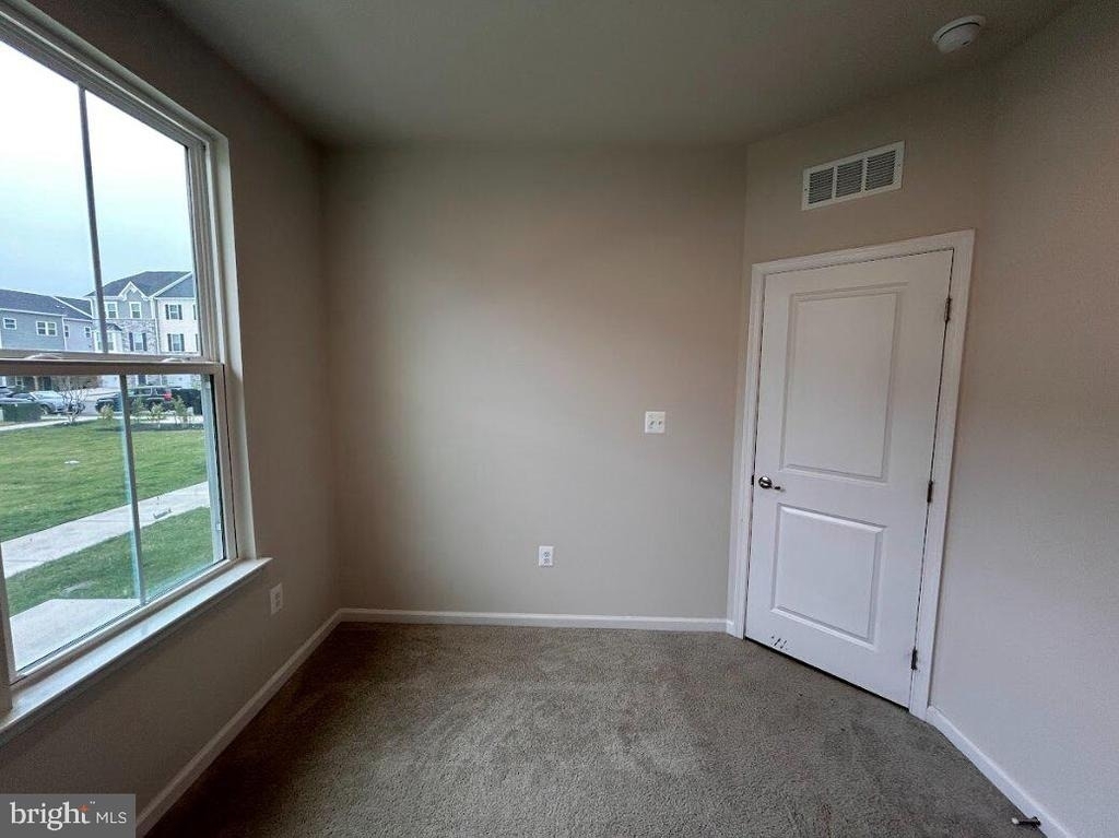 4607 Abbotswell Place - Photo 16