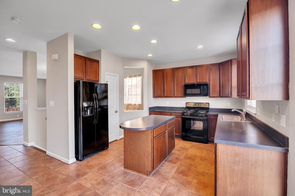 9240 Cascade Falls Drive - Photo 7