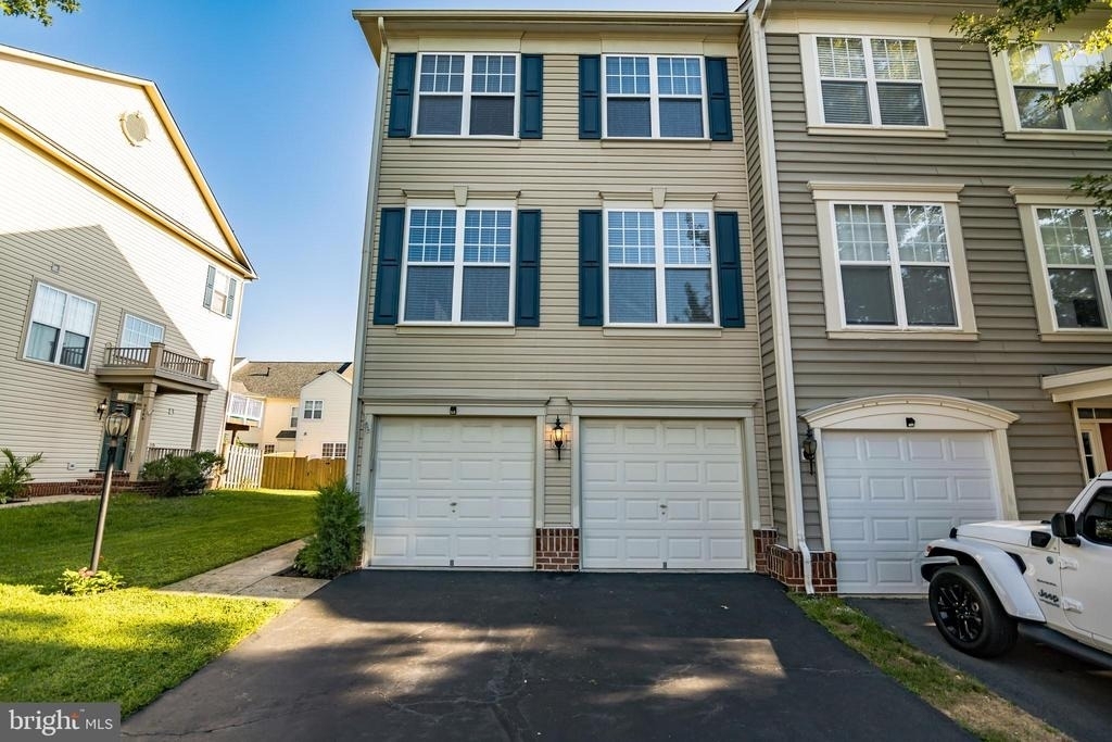9240 Cascade Falls Drive - Photo 18