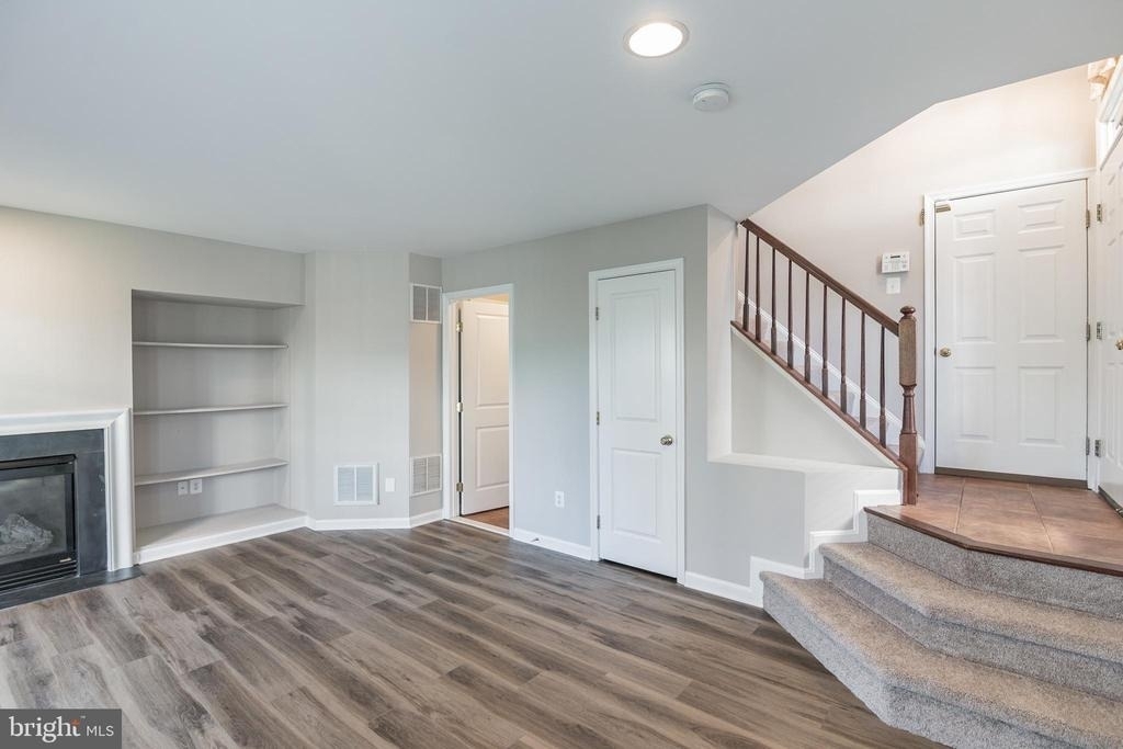 9240 Cascade Falls Drive - Photo 11