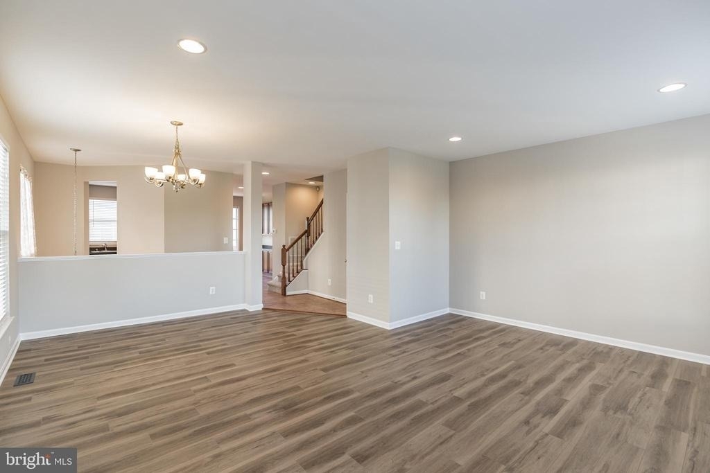 9240 Cascade Falls Drive - Photo 2