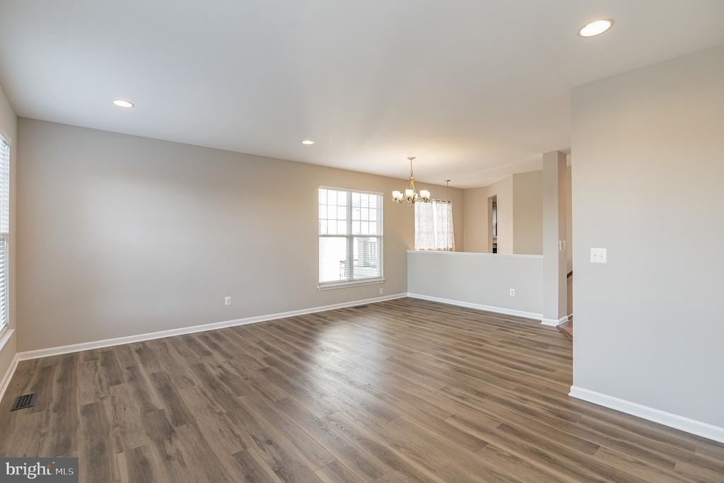 9240 Cascade Falls Drive - Photo 3