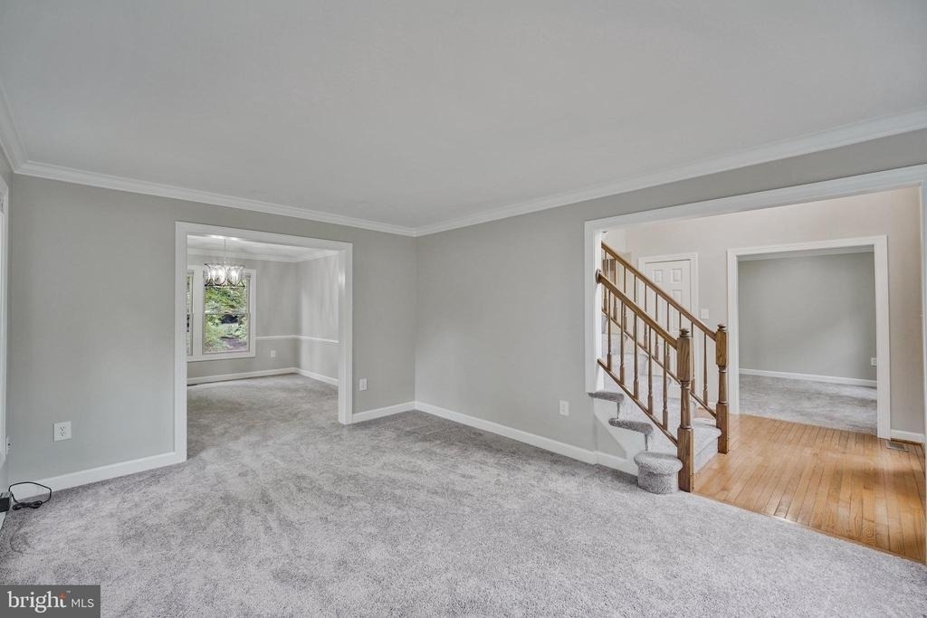 4287 Exeter Drive - Photo 8
