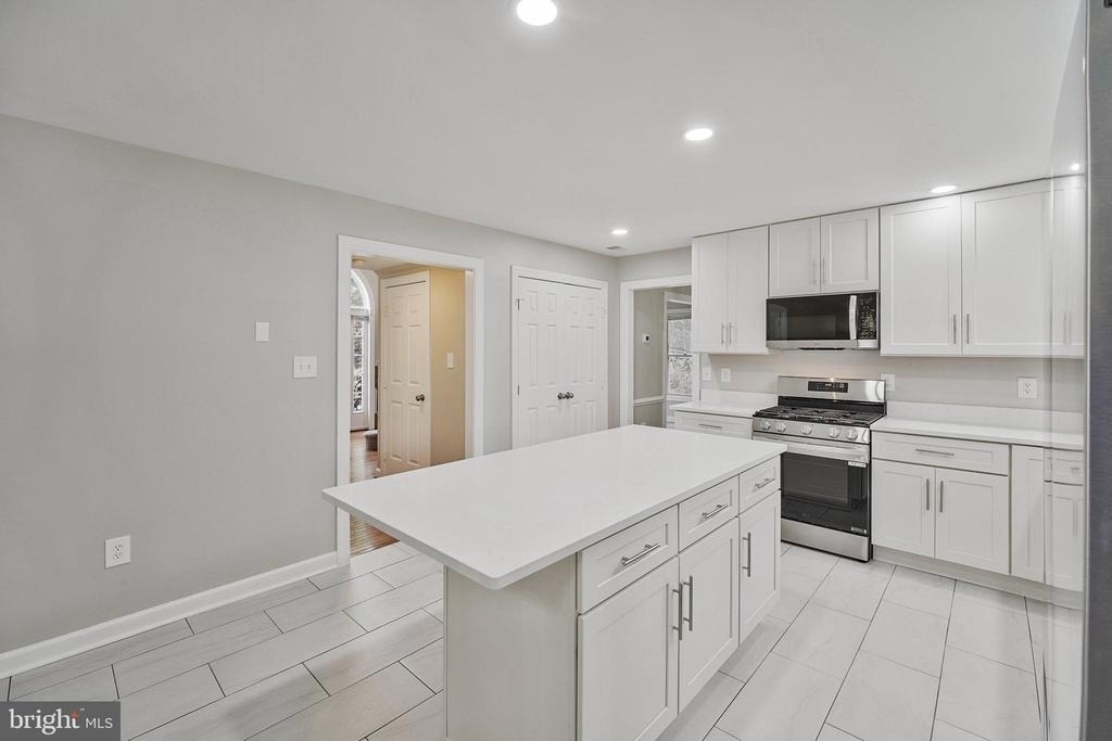 4287 Exeter Drive - Photo 17