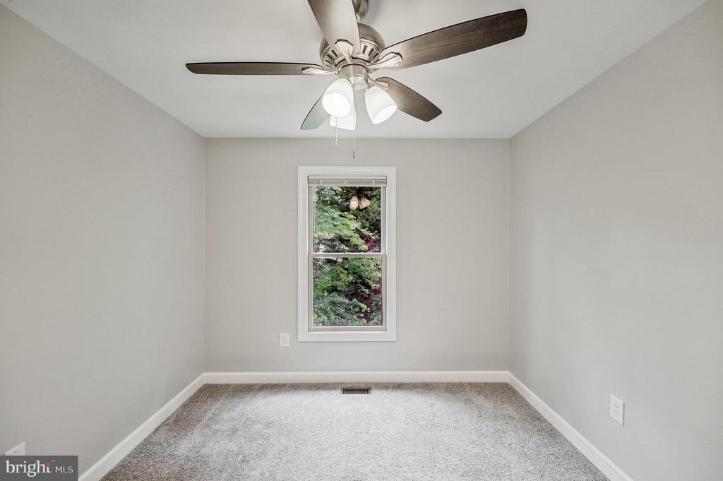 4287 Exeter Drive - Photo 40