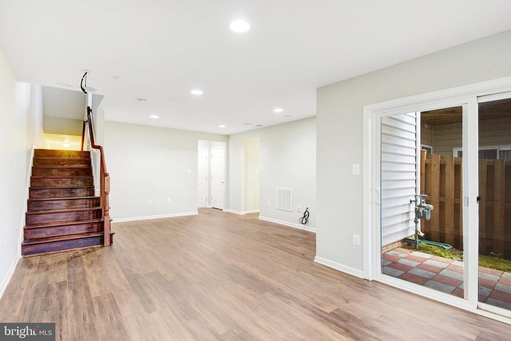 24803 Mason Dale Terrace - Photo 29