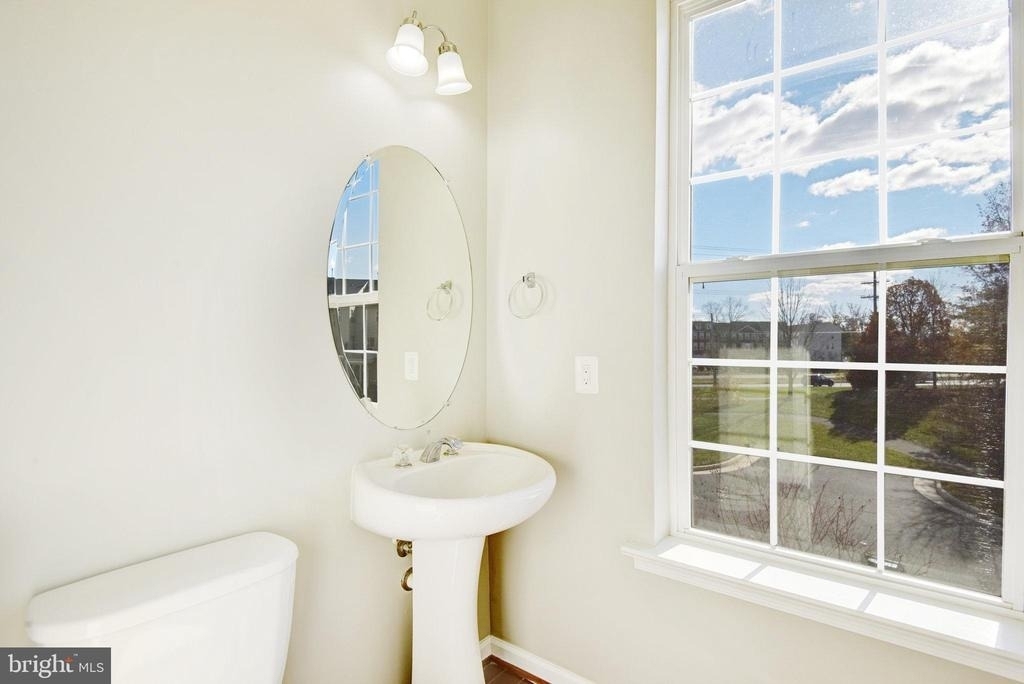 24803 Mason Dale Terrace - Photo 16