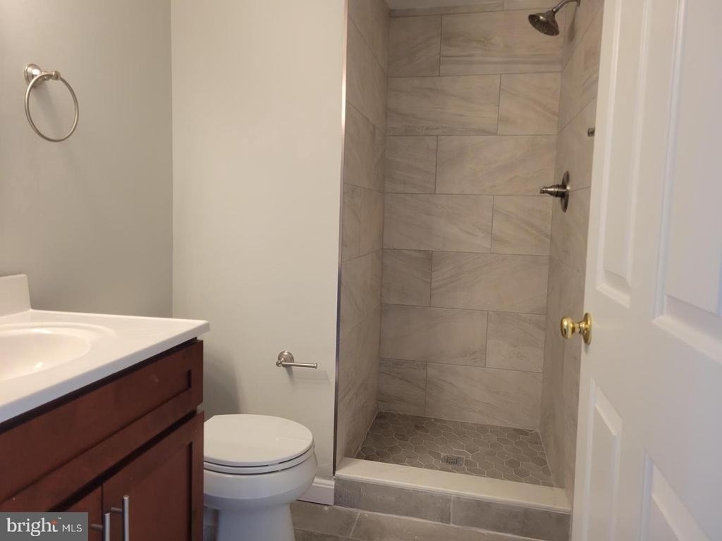 44189 Litchfield Terrace - Photo 6