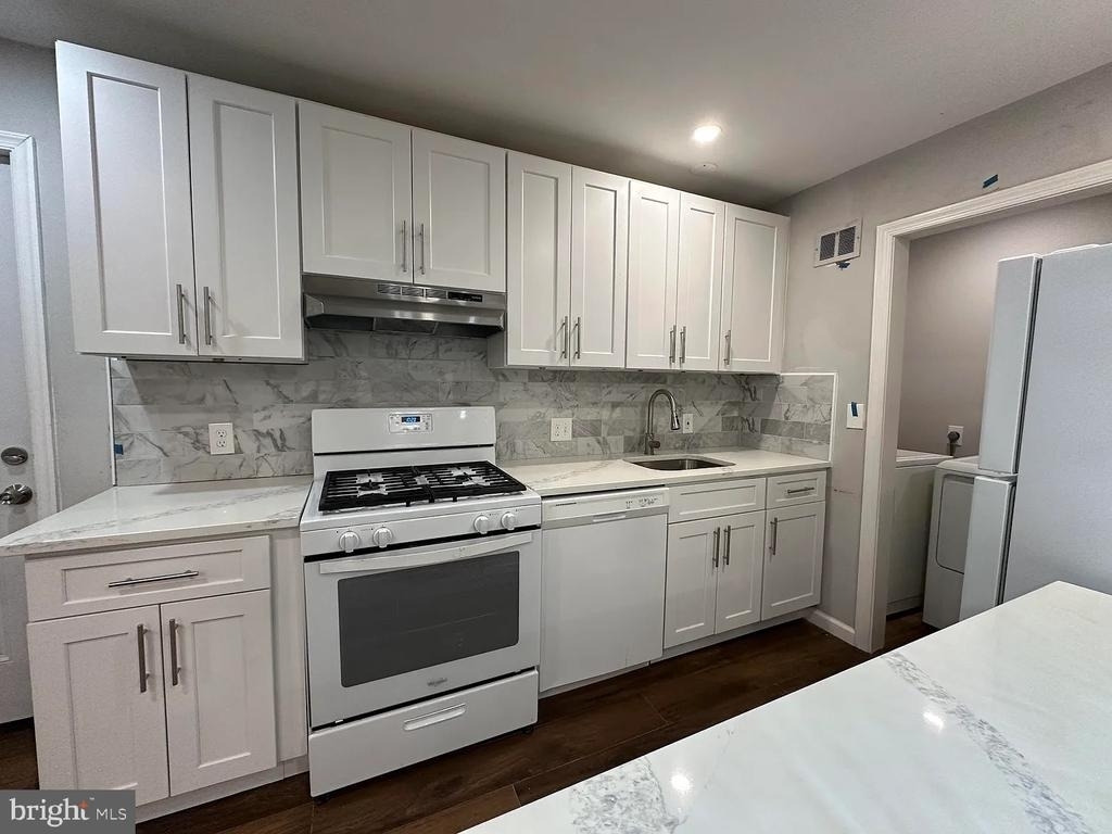 601 Madison Street - Photo 8