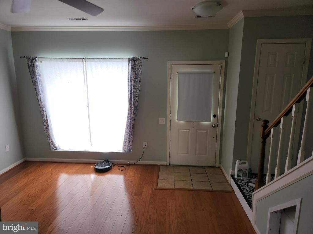 7148 Westfield Court - Photo 2