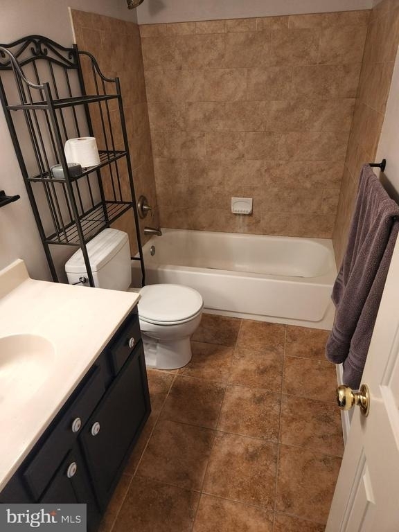 7148 Westfield Court - Photo 6