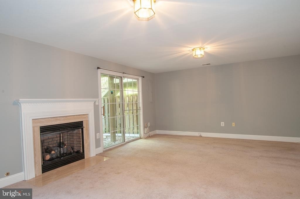 6276 Taliaferro Way - Photo 19