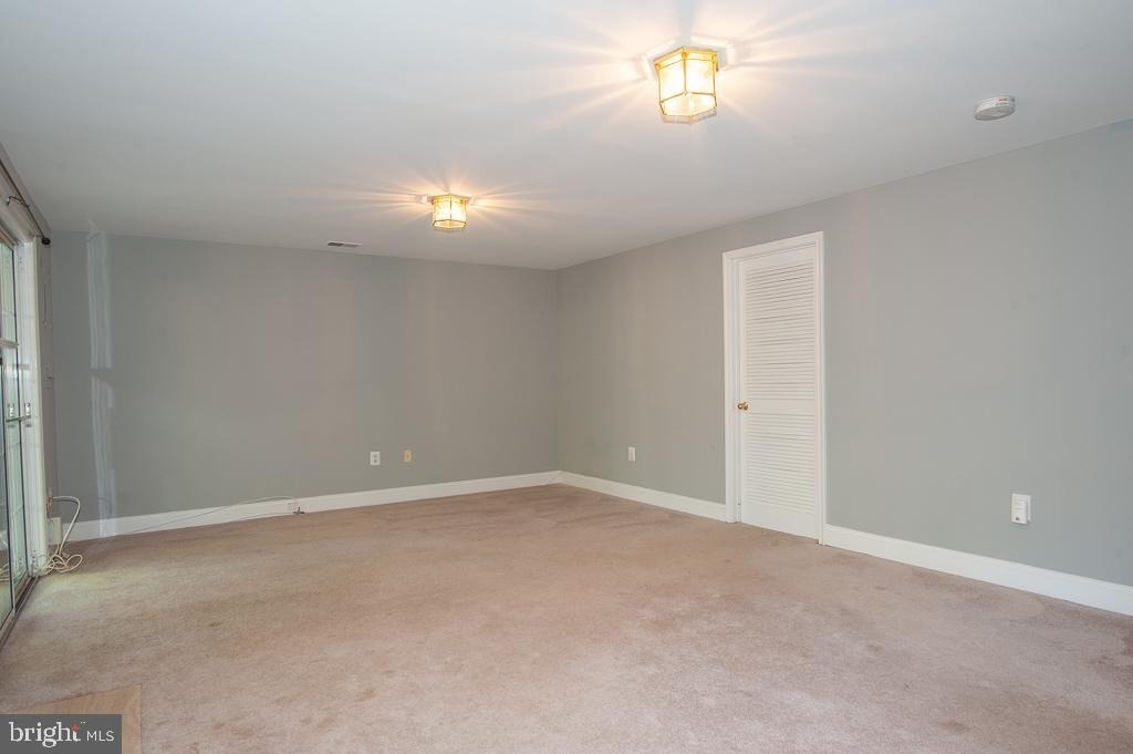 6276 Taliaferro Way - Photo 20