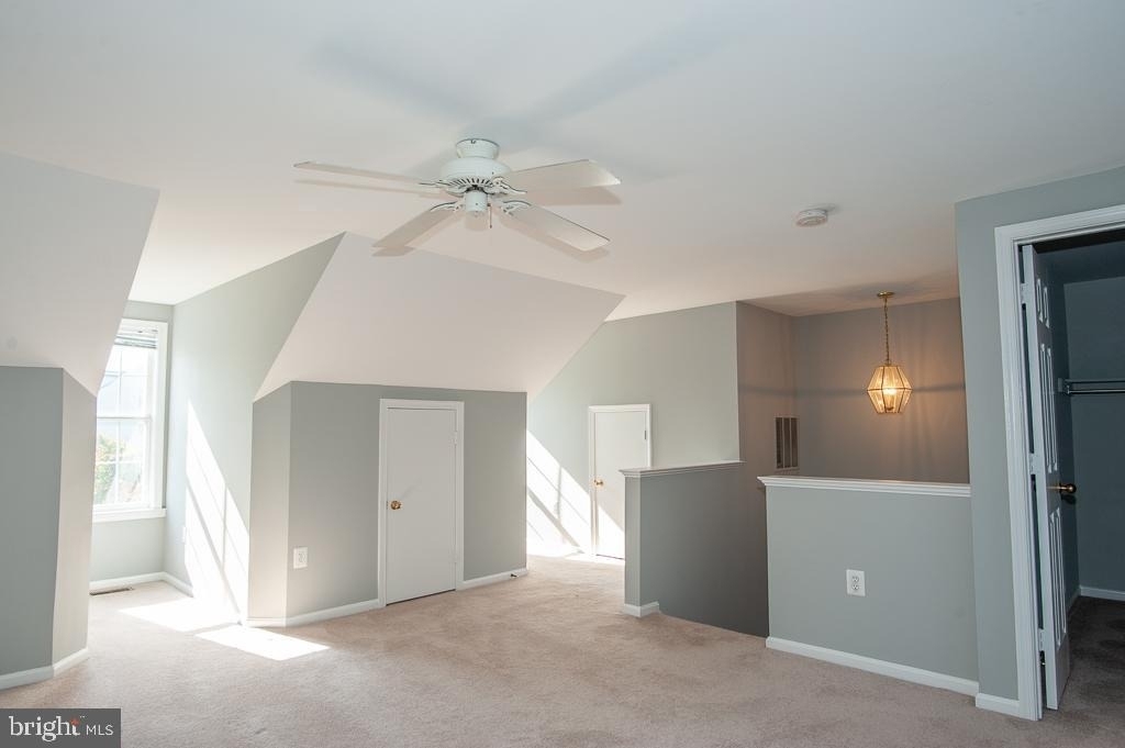 6276 Taliaferro Way - Photo 14