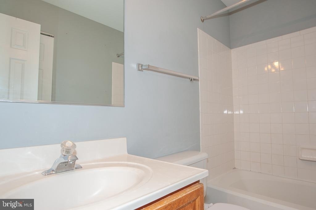 6276 Taliaferro Way - Photo 18