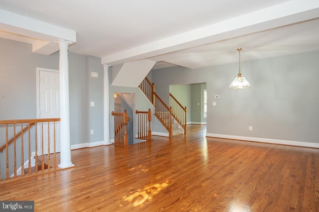 6276 Taliaferro Way - Photo 3