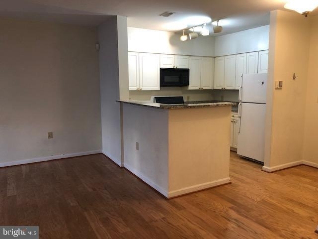 2204 Westcourt Lane - Photo 22