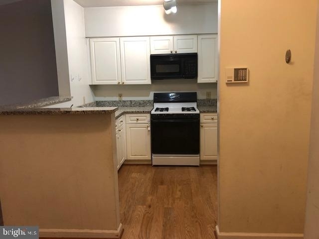 2204 Westcourt Lane - Photo 18