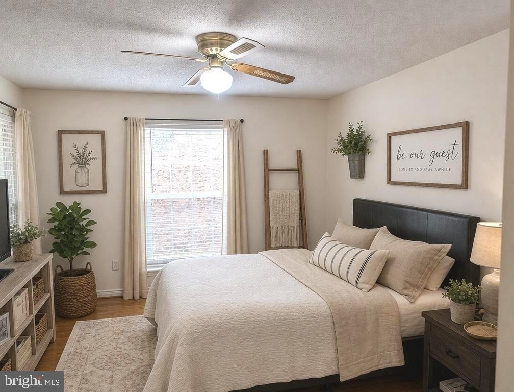 1523 Lincoln - Photo 3
