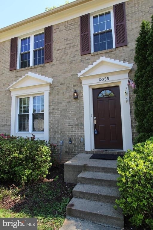 6055 Meyers Landing Court - Photo 0