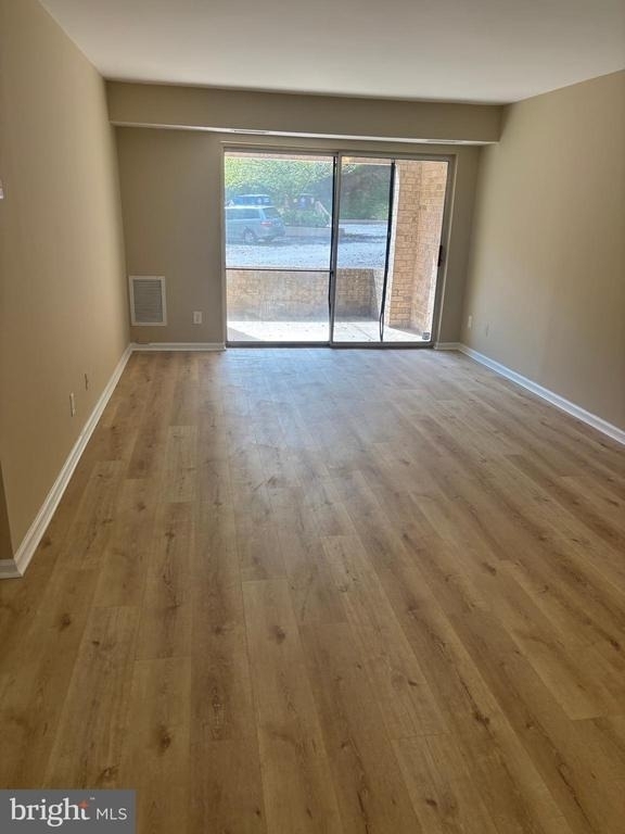5807 Cove Landing Road - Photo 8
