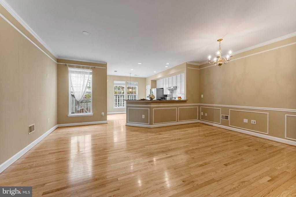6002 Saint Hubert Lane - Photo 2