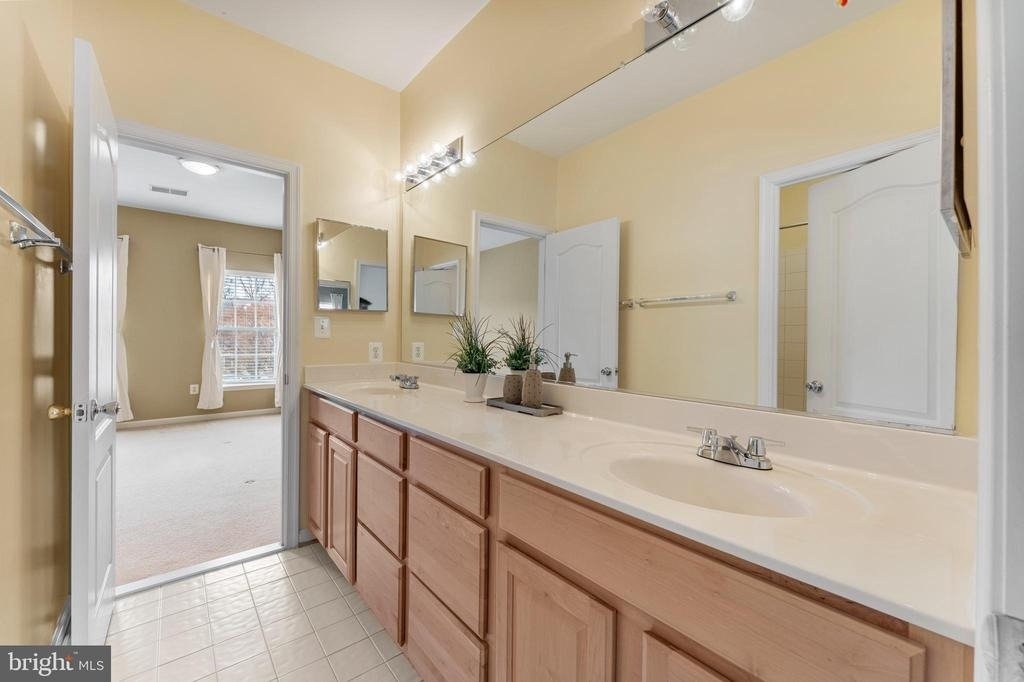 6002 Saint Hubert Lane - Photo 22
