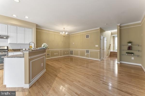 6002 Saint Hubert Lane - Photo 9