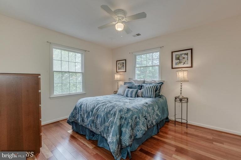 5820 Silchester Street - Photo 30