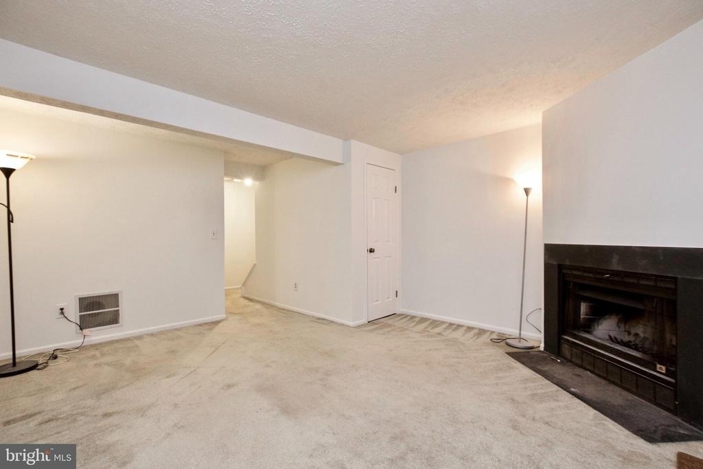 1915 Belmont Ridge Court - Photo 23