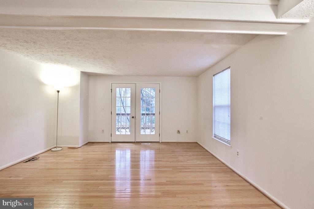 1915 Belmont Ridge Court - Photo 14