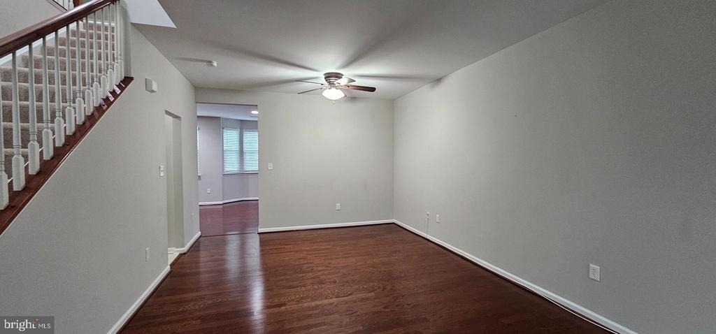 311 Prestwick Lane - Photo 3