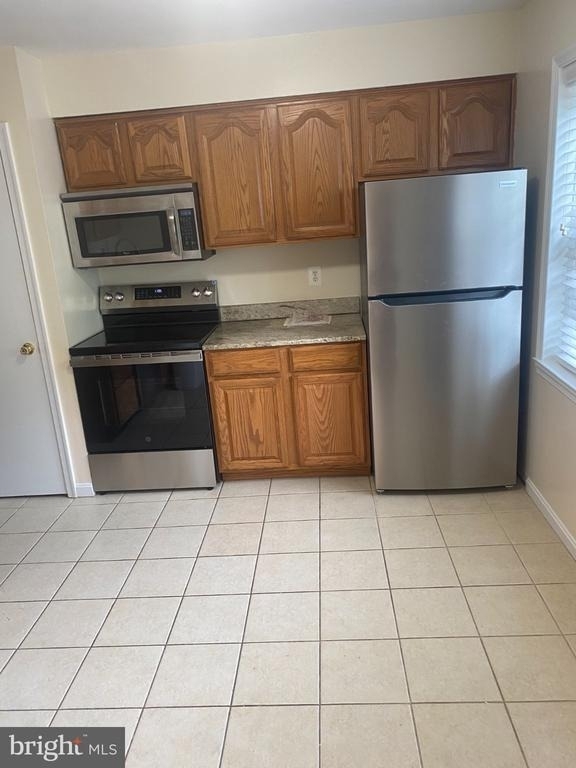 10402 Armstrong Street - Photo 1