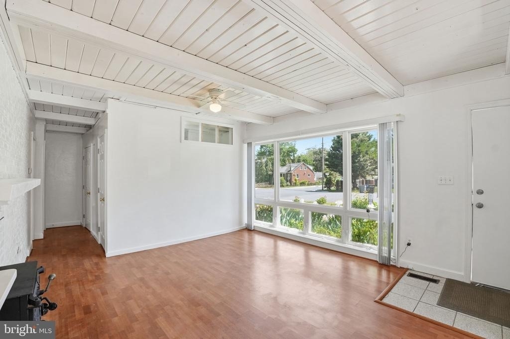 11000 Park Road - Photo 7