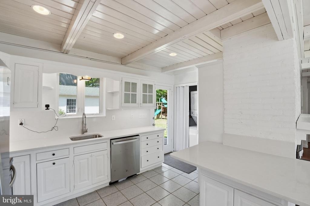11000 Park Road - Photo 9