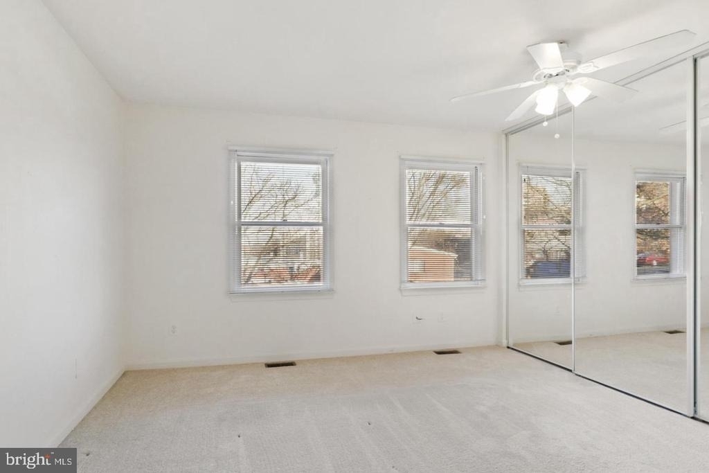 1454 N Quinn Street - Photo 6