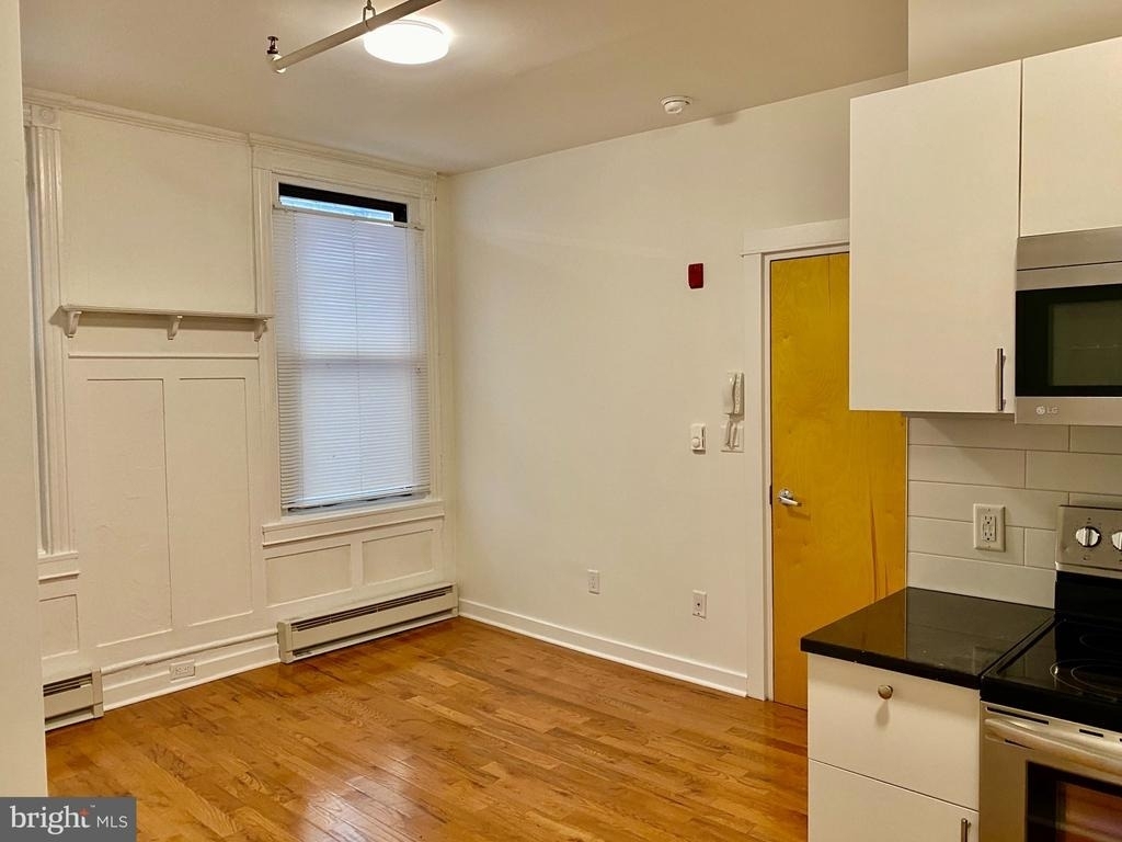 1300 Spruce Street - Photo 8