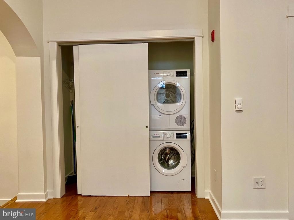 1300 Spruce Street - Photo 6