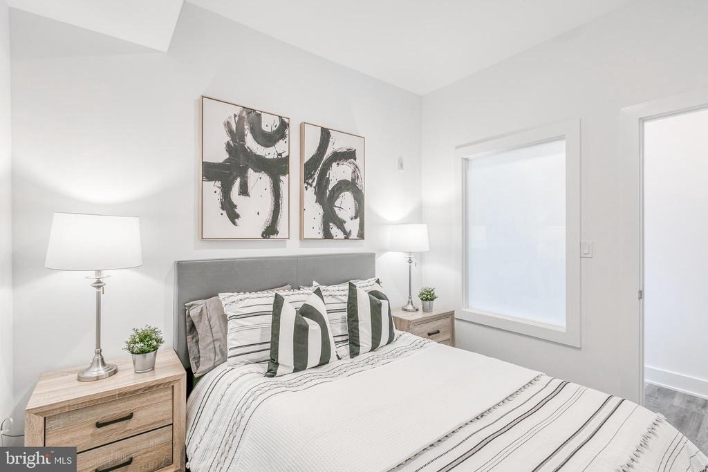 1524 South Street - Photo 8