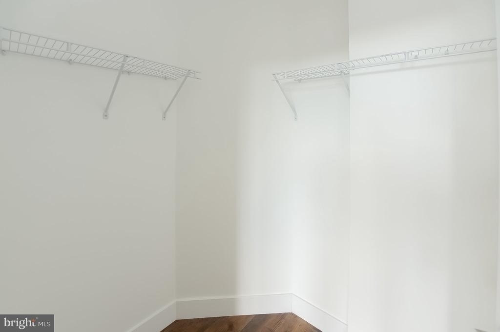1203 Germantown Avenue - Photo 61