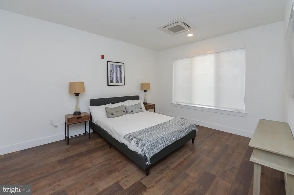 1203 Germantown Avenue - Photo 49