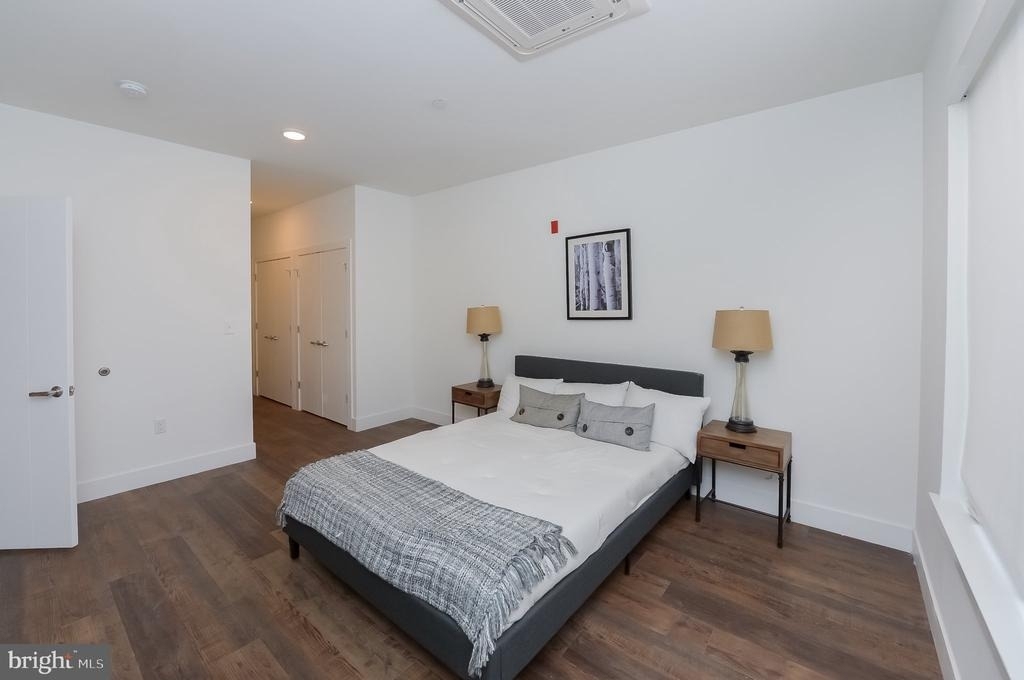 1203 Germantown Avenue - Photo 48