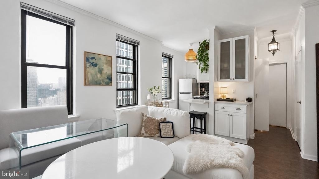135 S 19th Street - Photo 1