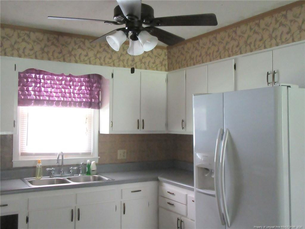 3755 Linden Road - Photo 7