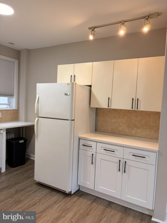 2917 Girard Ave - Photo 3