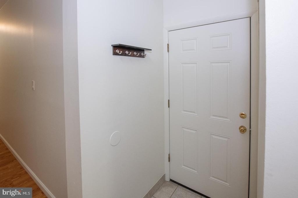 1526 Mount Vernon Street - Photo 1