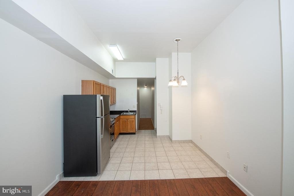 1526 Mount Vernon Street - Photo 5