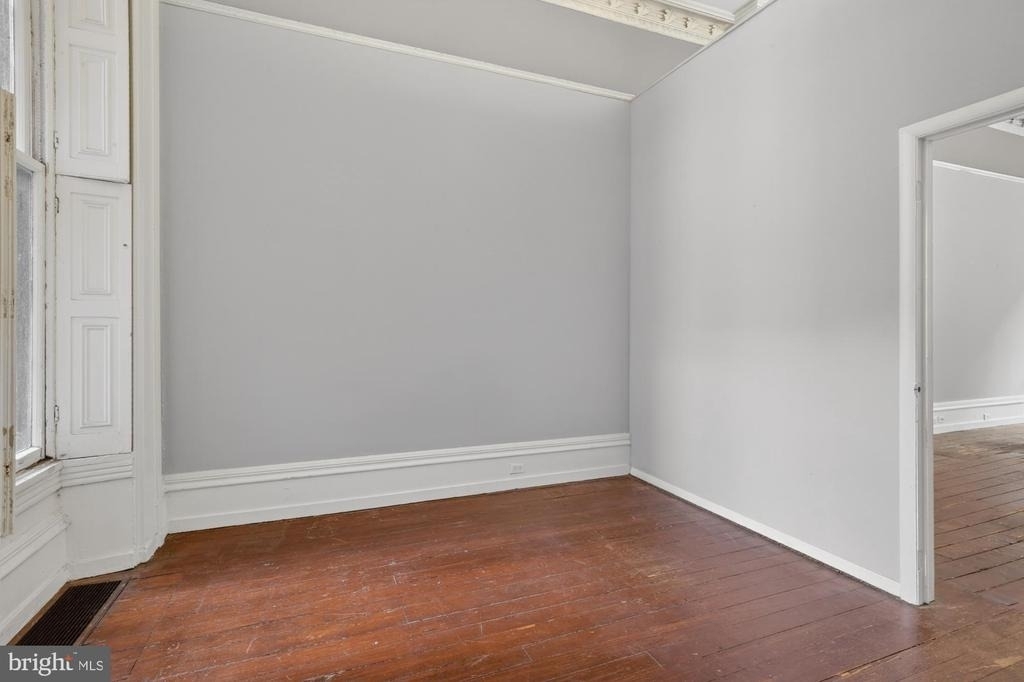 1717 Spruce Street - Photo 12