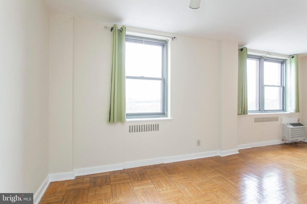 2601 Pennsylvania Avenue - Photo 9
